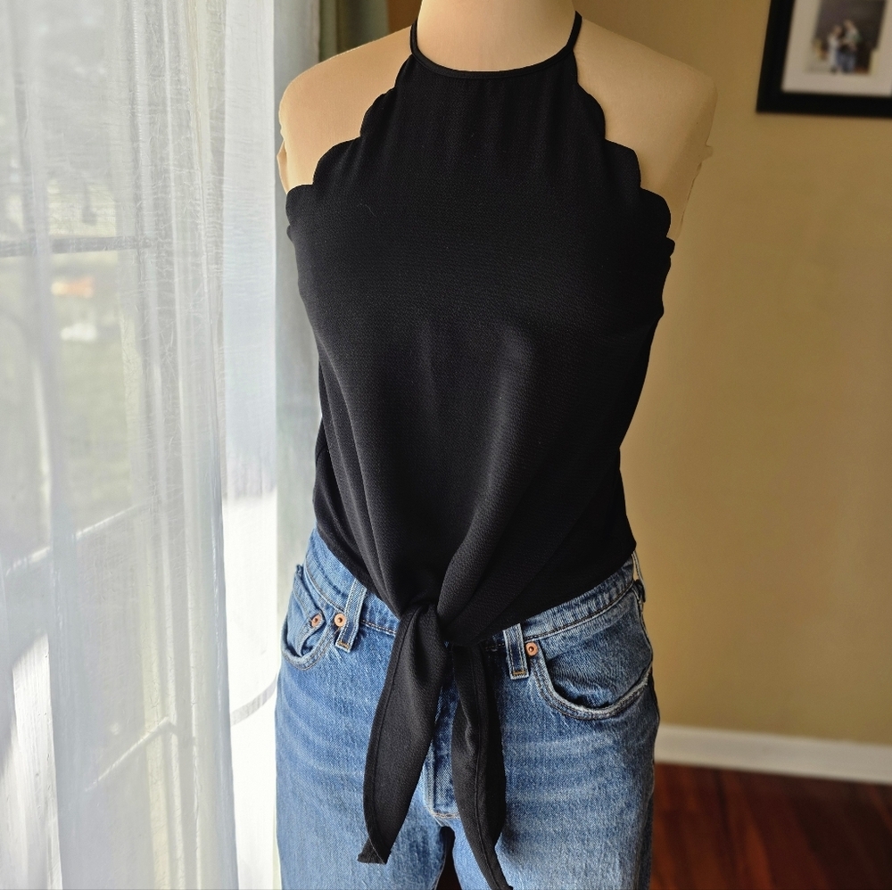June & Ivy Scalloped Black Tie-Front Top - Women's XS‎ Cute Sunmer Vibes